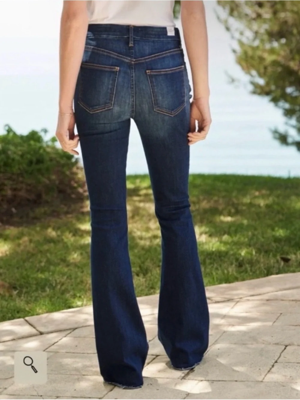 Frank & Eileen Flannigan Flare Jeans‎ Size 28 Italian Power Denim Raw Hem
